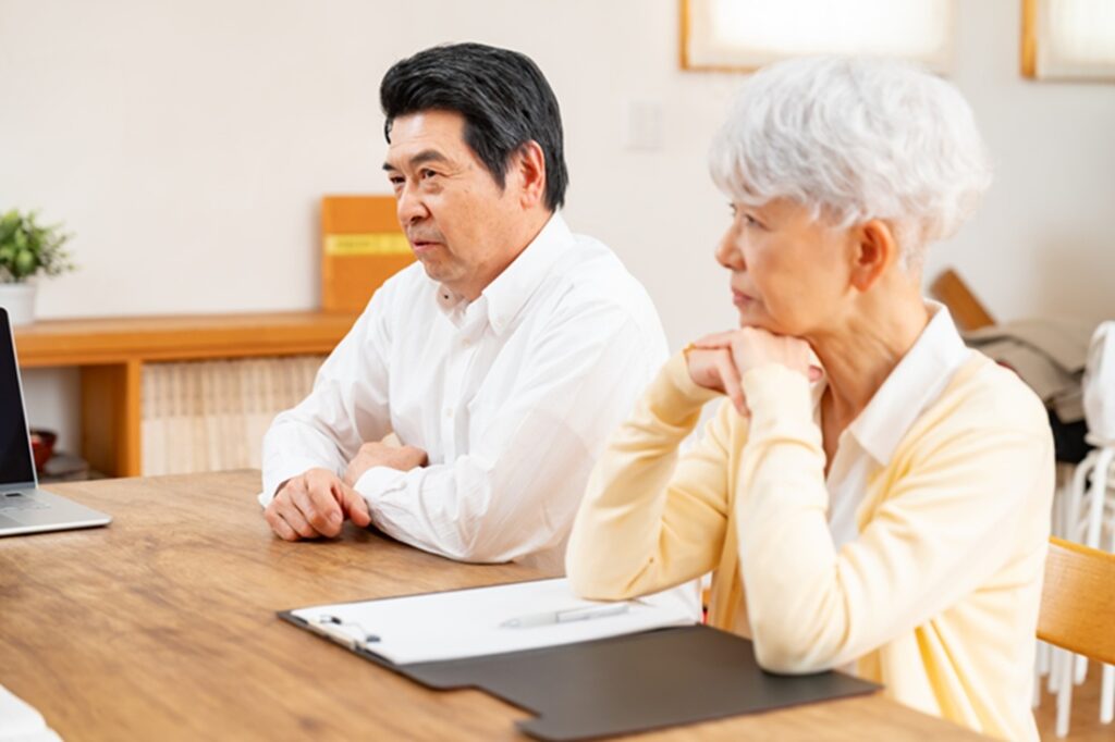 相続税の申告ミス事例や不備の原因・ペナルティ・対処法などが気になる相続人の親子